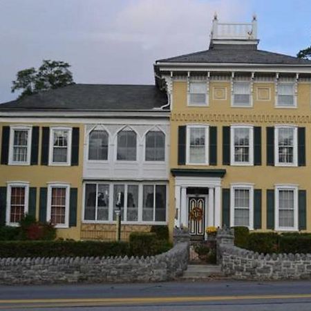 Ej Bowman House Bed & Breakfast Lititz Exterior foto