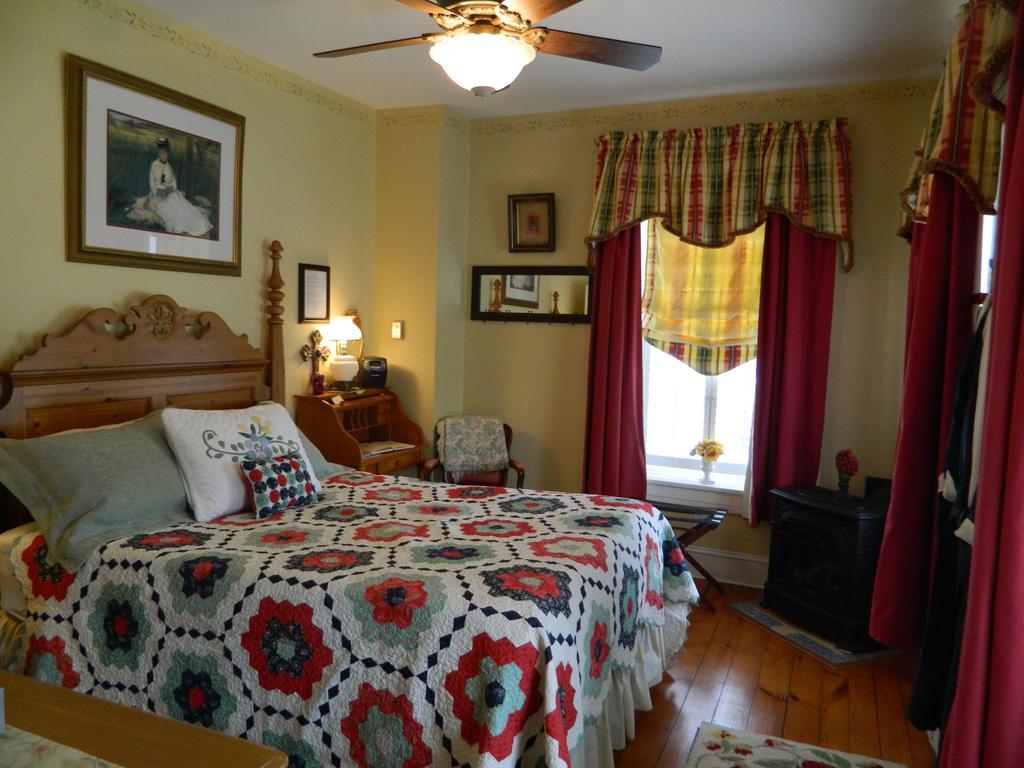 Ej Bowman House Bed & Breakfast Lititz Quarto foto